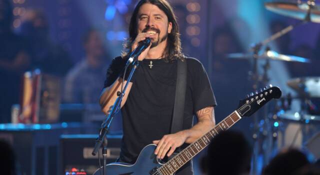 Chi è Dave Grohl, ex Nirvana e leader dei Foo Fighters