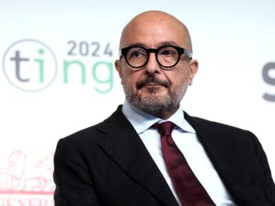 Ministro Sangiuliano in lacrime: “Mia moglie mi diceva di interrompere con Boccia”