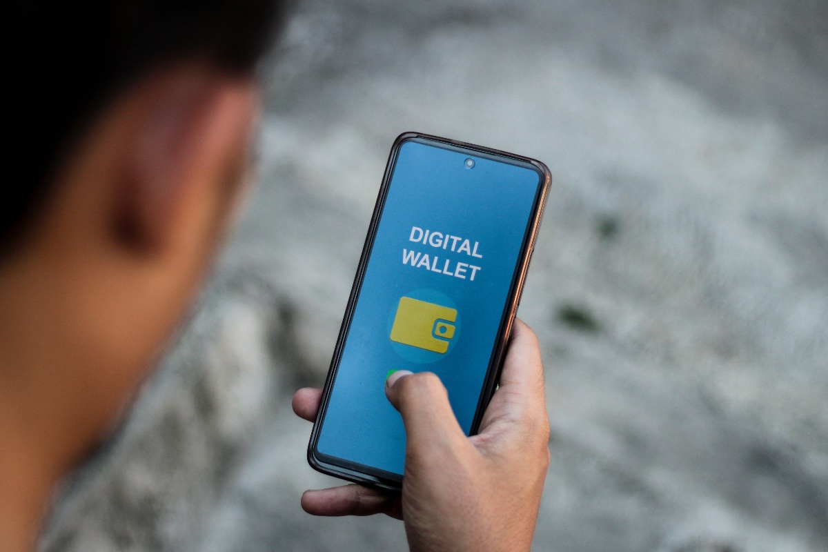 Arriva IT-Wallet: ecco cos’è il portafoglio digitale e quali documenti si possono caricare