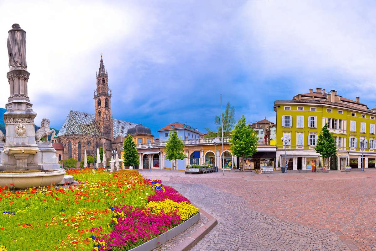 Angolo fiorito nel cuore della città di Bolzano